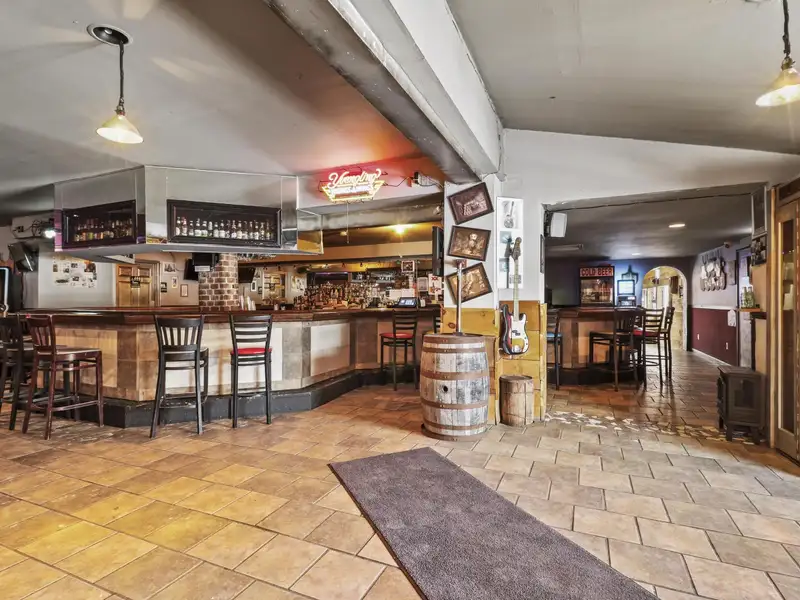 Turnkey Pizzeria and Tavern for Sale in Blakeslee, Pa - Prime Location on Route 115