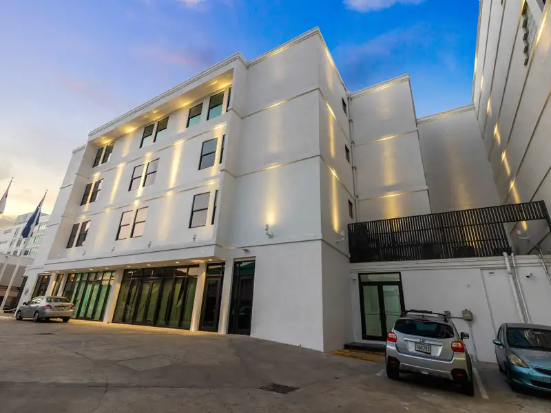 Serviced Office for Lease at Monaco Towers, Central George Town