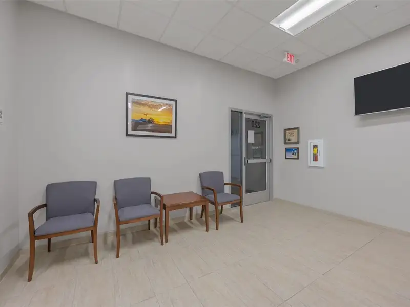Second Floor Office Space in Upscale Center, Cedar Rapids – Flexible Layout, High Traffic Area