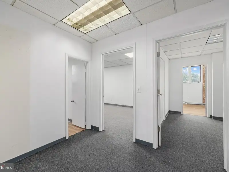 Commercial Building for Sale in Annandale - 8,202 Sq. Ft., Zoned C-3, Corner Lot
