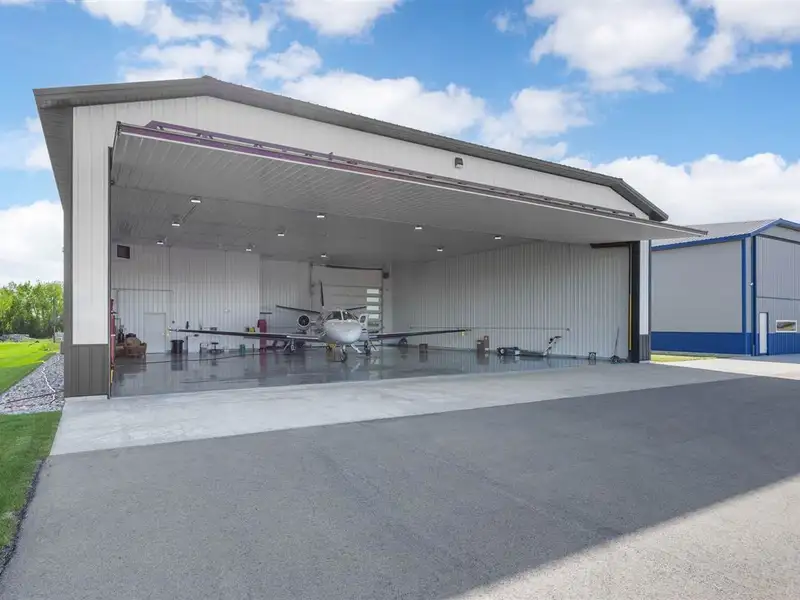 Newly Built Luxury Airplane Hangar in Marion Aircom Commercial Park with Private Runway Access