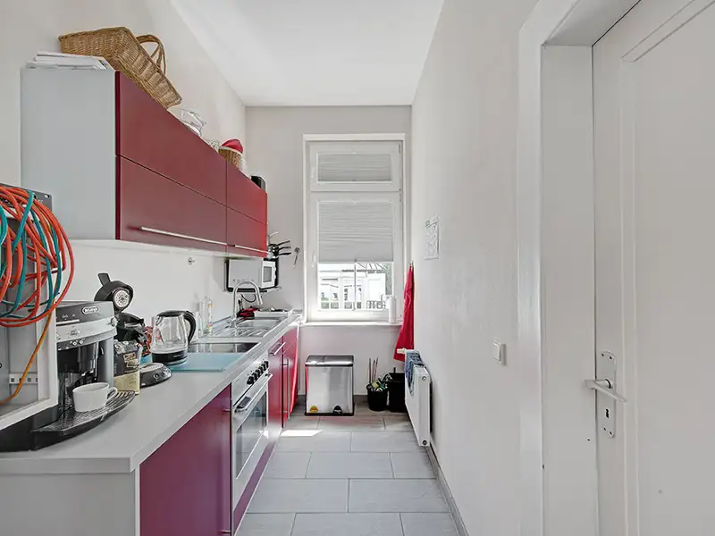 Art Nouveau Villa in Dortmund's Gartenstadt - Versatile Use for Living or Office Space