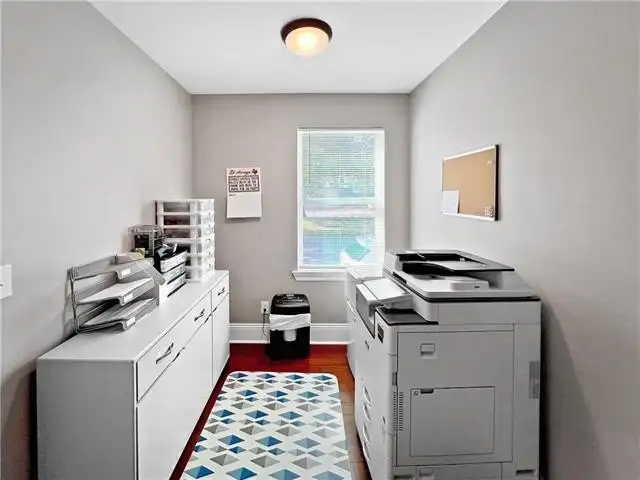 Move-in Ready Corner Office in Heart of New Orleans with Private Offices and Parking