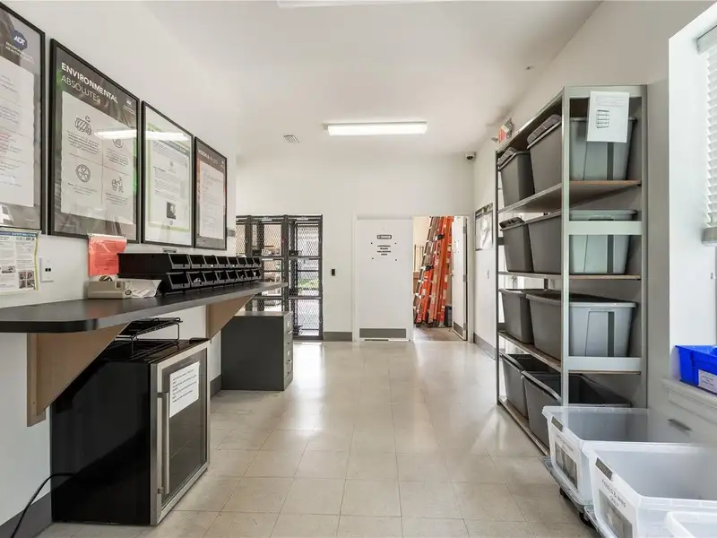 Commercial Investment Property in Gainesville, Fl with Long-term Tenant and Expansion Lot