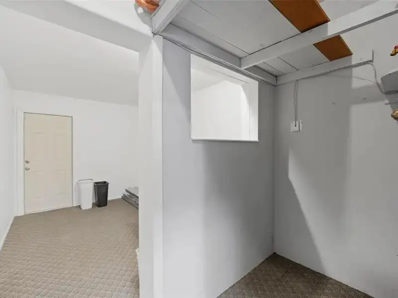 High Visibility Retail/office Building in Downtown St. Petersburg - Renovate or Rebuild Opportunity