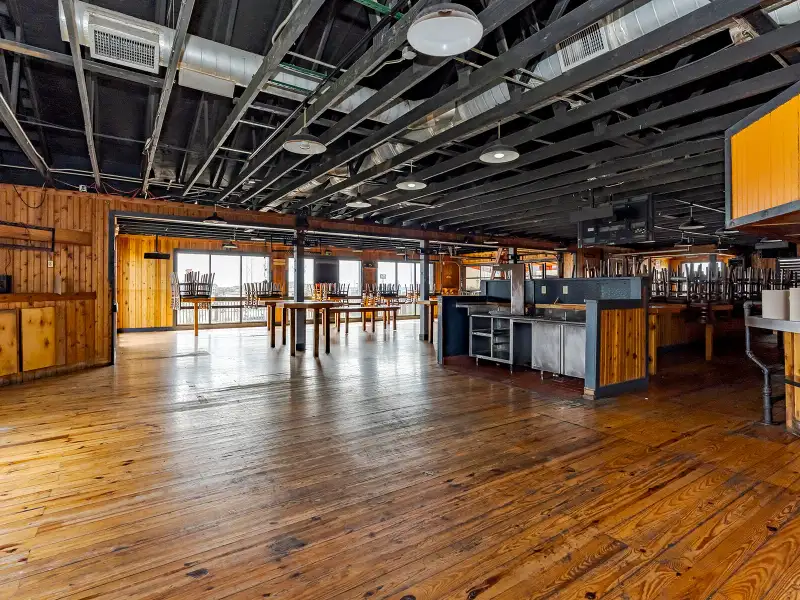 Former Hooters Restaurant Space in High-traffic Richmond, Ky Commercial Corridor