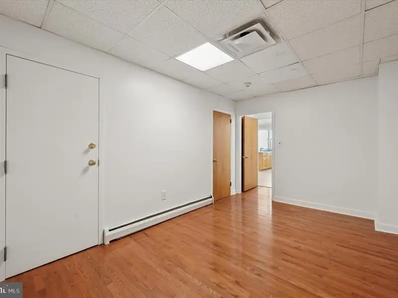 Mixed-use Property with Retail Space and 3-bedroom Apartment in Upper Darby