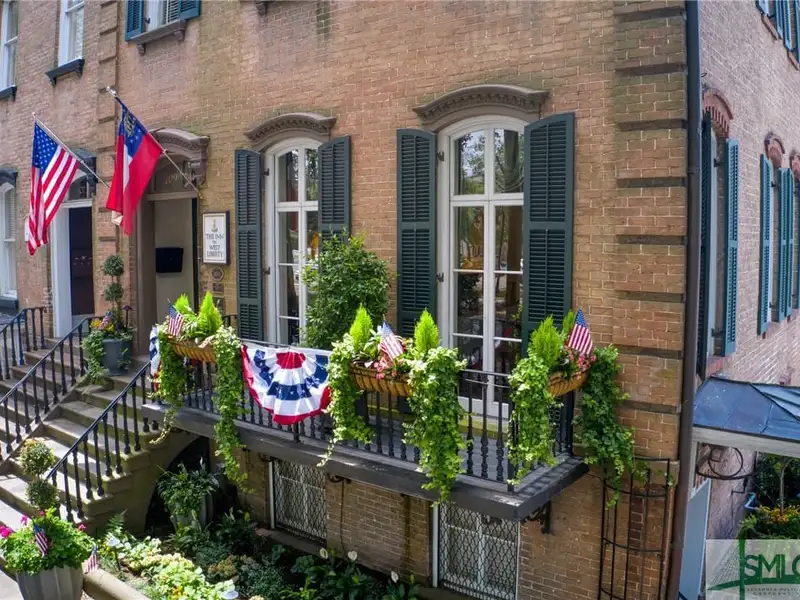 Restored 1871 Gray Brick Townhome in Savannah’s Historic District with Carriage House and Stvr Certificates