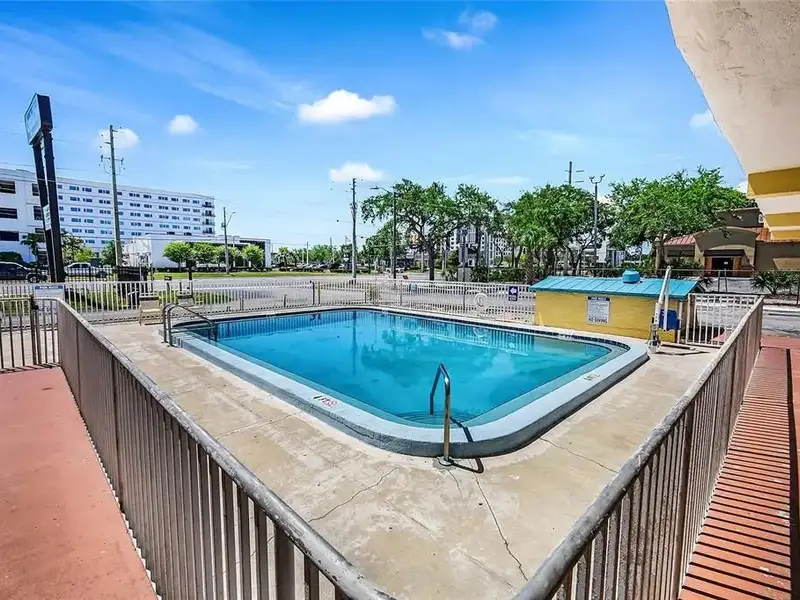 Independent Economy Hotel in Prime Location, St. Petersburg with 65 Keys and Redevelopment Potential