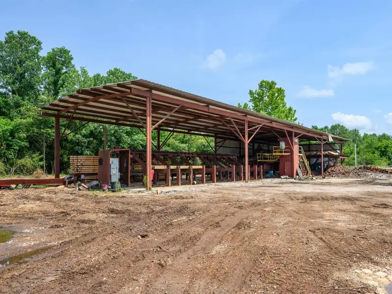 Turnkey Commercial Sawmill and Pallet Company on 40 Acres in Prime Industrial Location