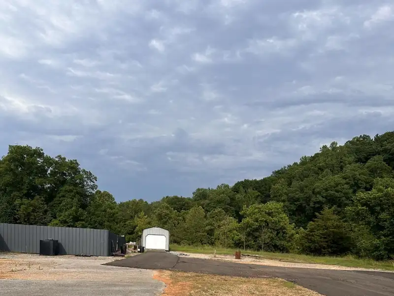 Commercial Restaurant with Rv Hookups and Additional Lot Near I-40 Exit 152