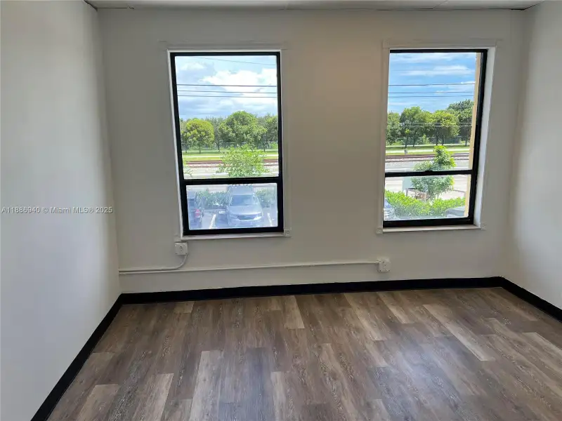 For Lease: Versatile Second-floor Retail/office Space in Pompano Beach