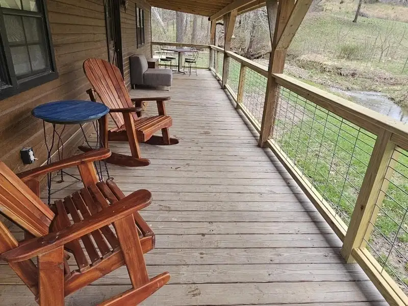 Unique Commercial Property with Airbnb Cabin Near Renfro Valley Music Barn