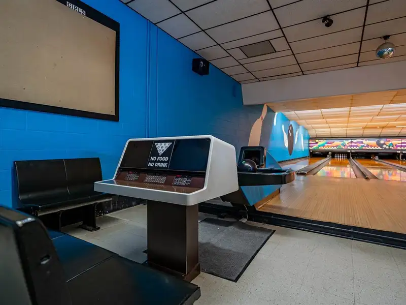 Turn-key Bowling Alley and Real Estate in Winneconne with 16 Lanes and 14,000 Sq Ft
