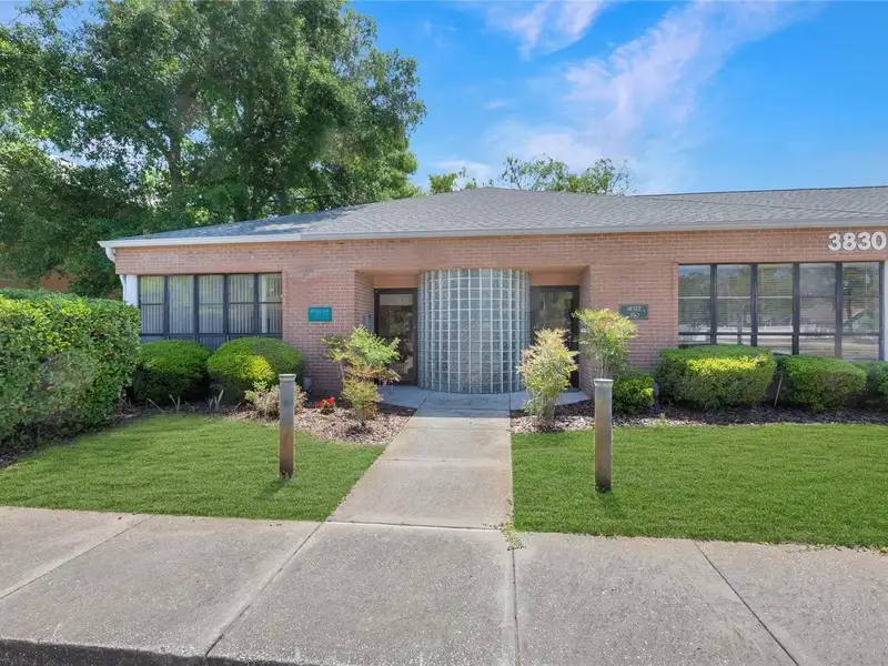 End Unit Tri-plex Commercial Space with Parking in Prime Location