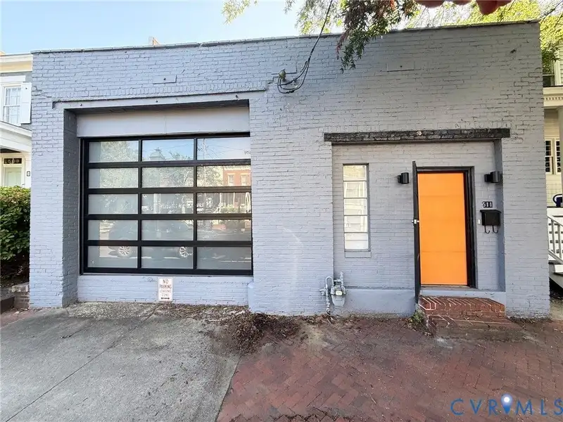 Unique Studio Near Vcu in Vibrant Arts District with Strong Rental Potential