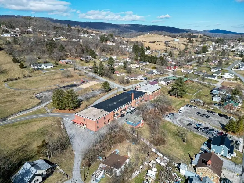 Expansive 44,962 Sf Property on 5 Acres in Historic Franklin - Versatile Development Opportunity