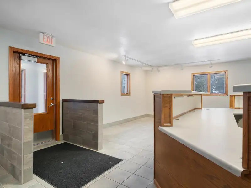 Versatile 3,100 Sq. Ft. Commercial Property Near Hwy 116 and Hwy 21