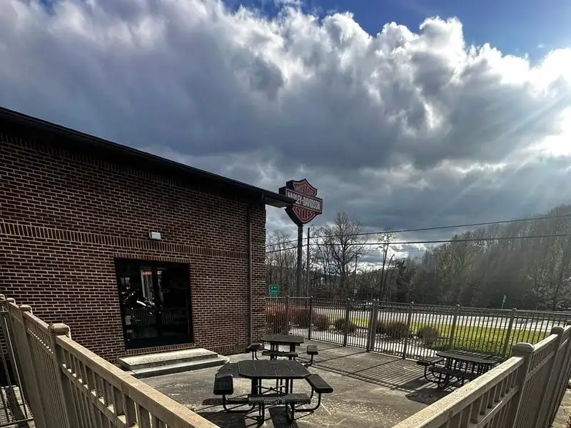 Versatile Commercial Property with Showroom, Offices, and Large Metal Building in Prime Location