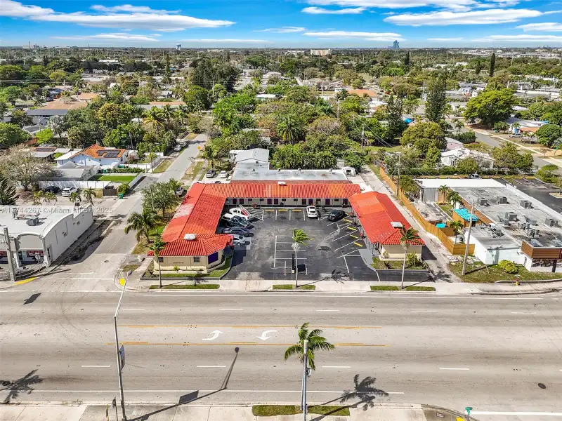 Turn-key 20-room Hotel for Sale in Dania Beach, Fl