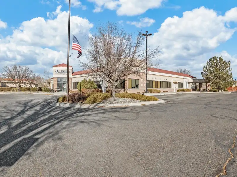 Free-standing 12,360 Sq. Ft. Commercial Building in High-traffic Location
