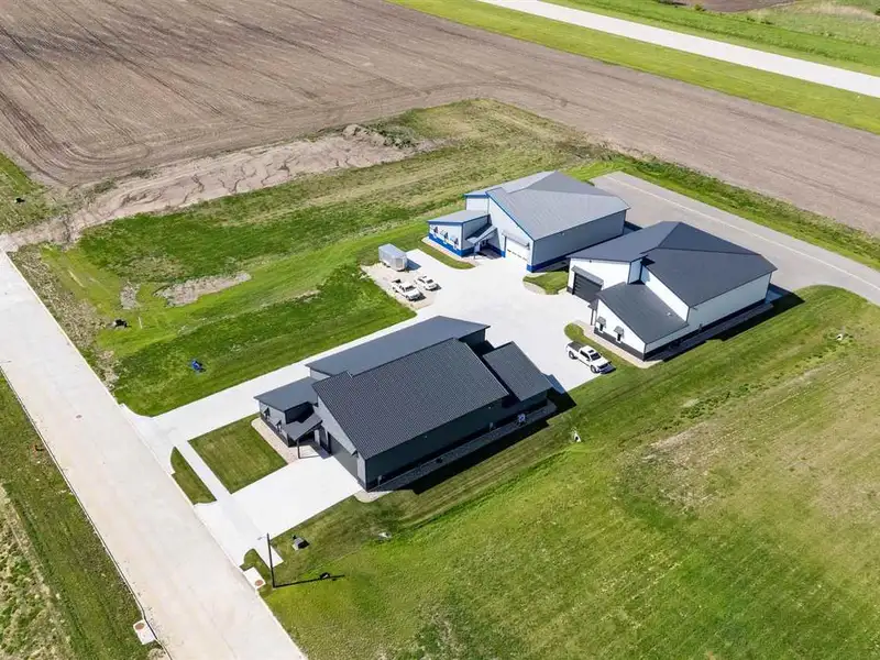 Newly Built Luxury Airplane Hangar in Marion Aircom Commercial Park with Private Runway Access