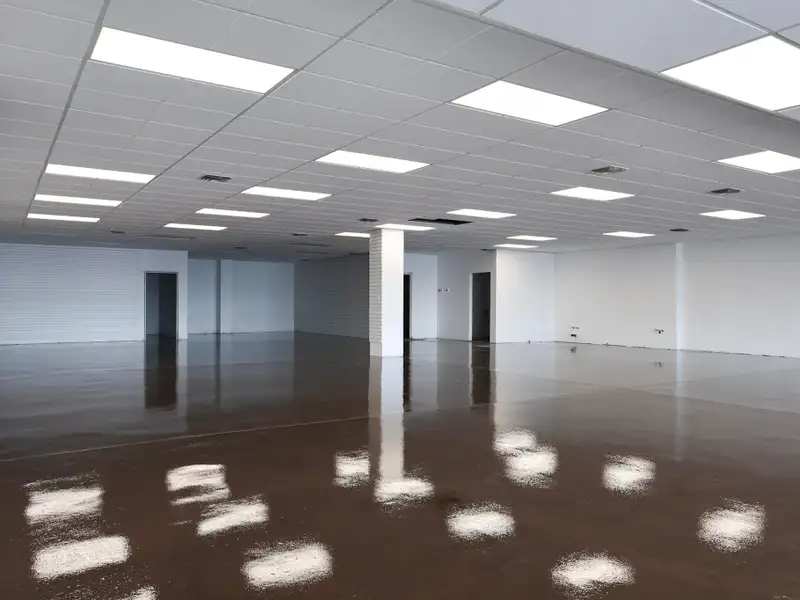 Fully Renovated Retail Center on High-traffic North Avenue with 4,000 S/f Unit Available