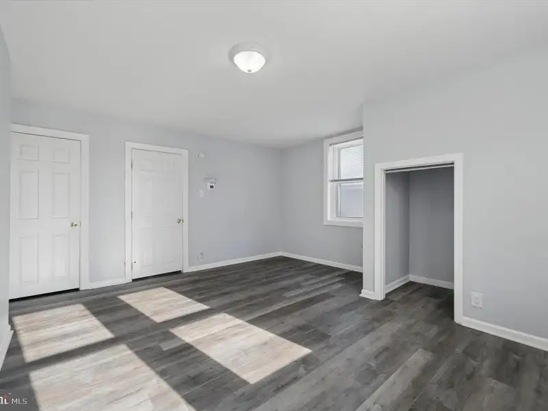 Mixed-use Property with Retail Space and 3-bedroom Apartment in Upper Darby