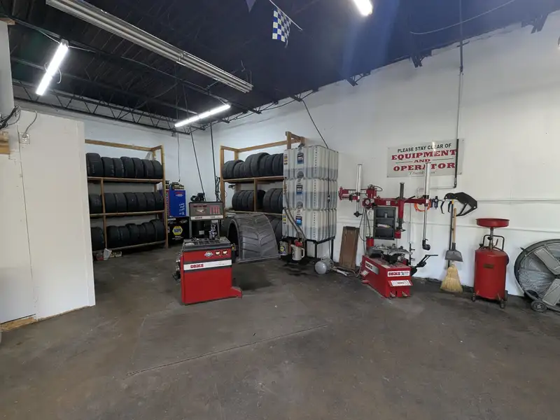 Turnkey Tire Business for Lease with Fully Equipped Office and Three Bays