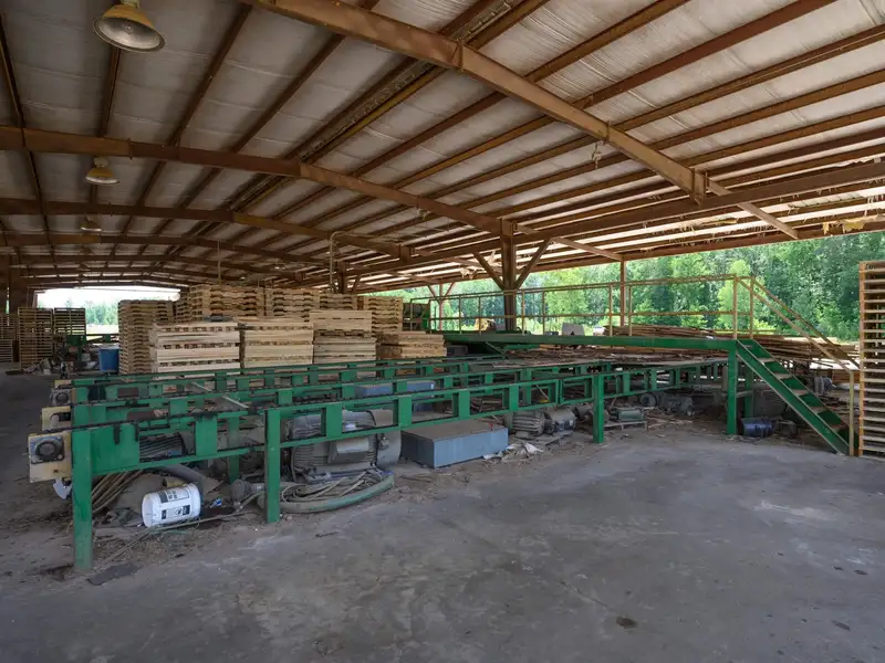 Turnkey Commercial Sawmill and Pallet Company on 40 Acres in Prime Industrial Location