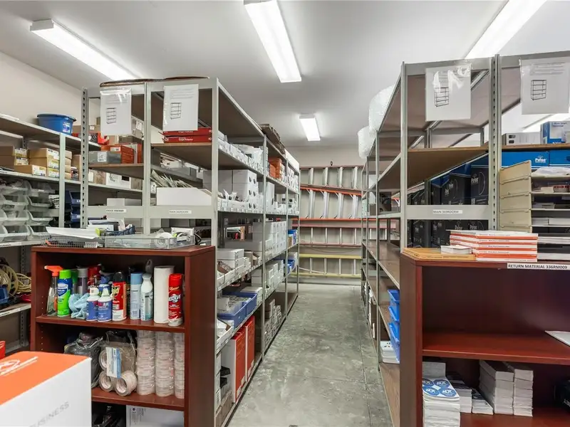 Commercial Investment Property in Gainesville, Fl with Long-term Tenant and Expansion Lot