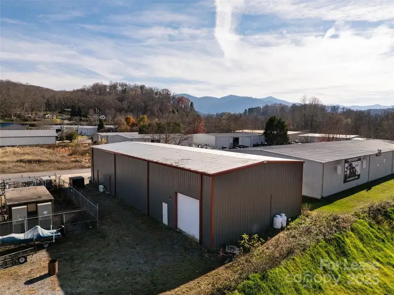 Thriving Cannabis Cultivation Business in Blue Ridge Mountains, Nc - $590k Opportunity