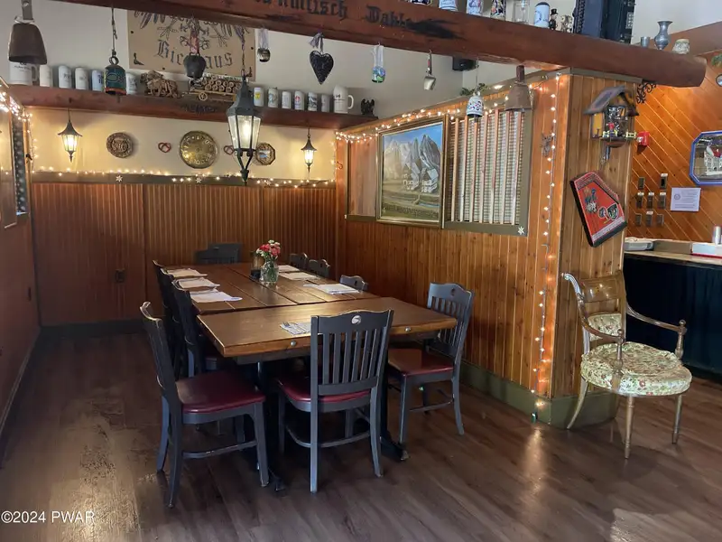 Turn-key Restaurant with Liquor License on 26 Acres in Lake Ariel, Pa