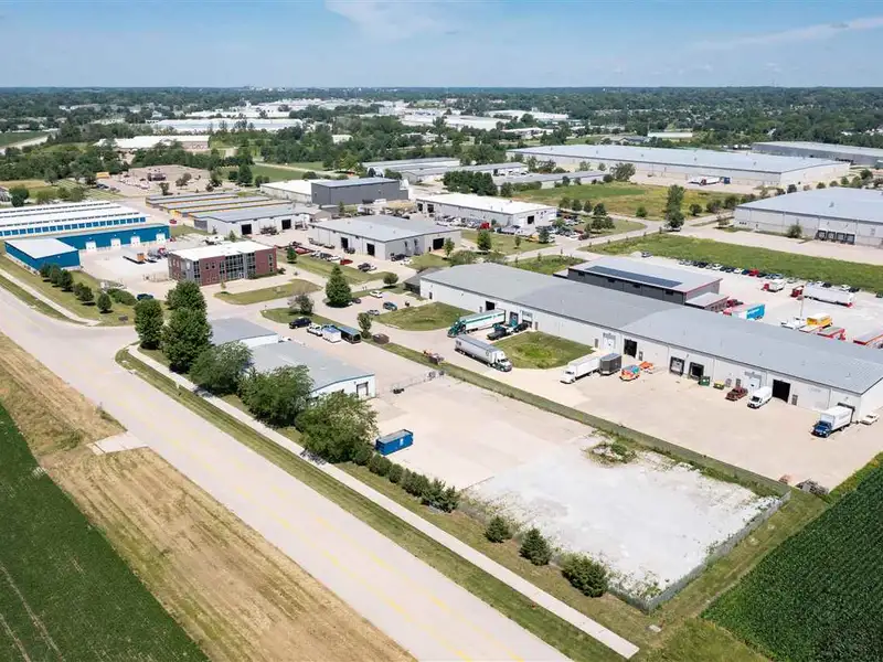 6,000 Sf Warehouse with Fenced Exterior Storage and Office Space in Prime Location
