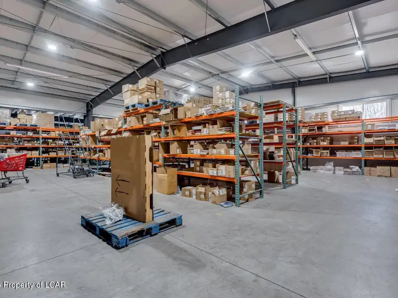 Warehouse with Overhead Doors on Purdytown Turnpike - 12,091 Sq Ft