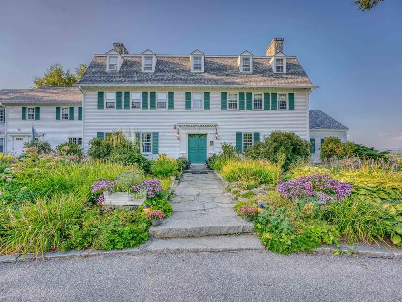 Historic Adair Estate on 182+ Acres with Panoramic Mountain Views in New Hampshire