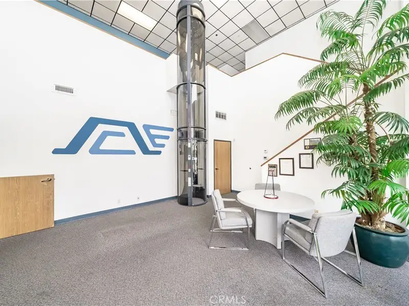 Versatile 21,447 Sq Ft Industrial/office Property in Orange's Thriving Commercial District
