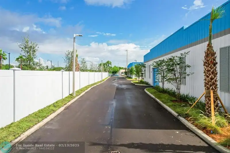 New 10,000 Sq Ft Warehouse Space in Central Pompano Beach with B-4 Commercial Zoning