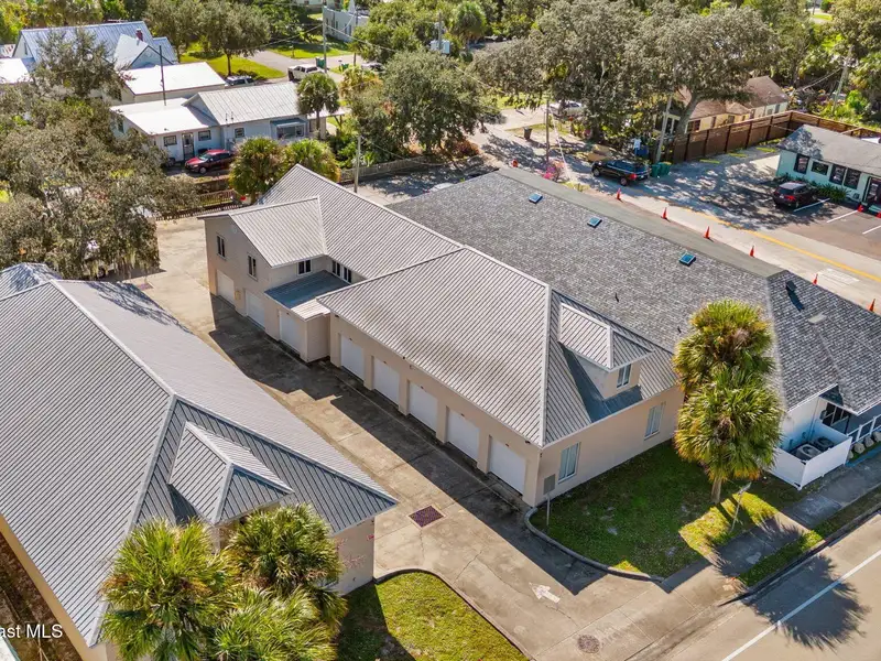 Turnkey 17-unit Storage Facility in Prime Melbourne Location