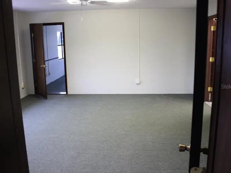 Medical/professional Office Space for Lease in Busy Sr-442 Business Complex