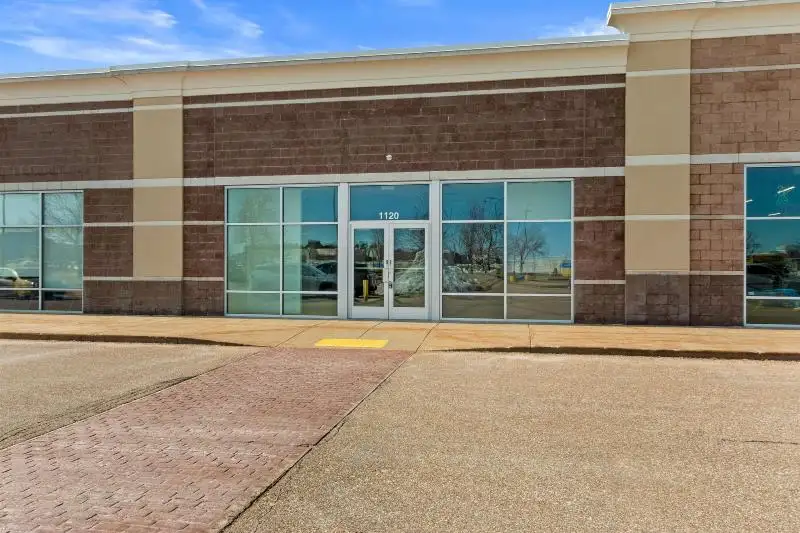 Retail Space for Lease in Plover, Wi - 4,000 Sf with High Visibility