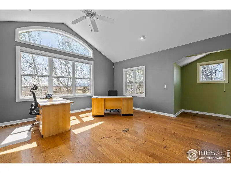 Bright Office Condo with Mountain Views in Niwot, Colorado