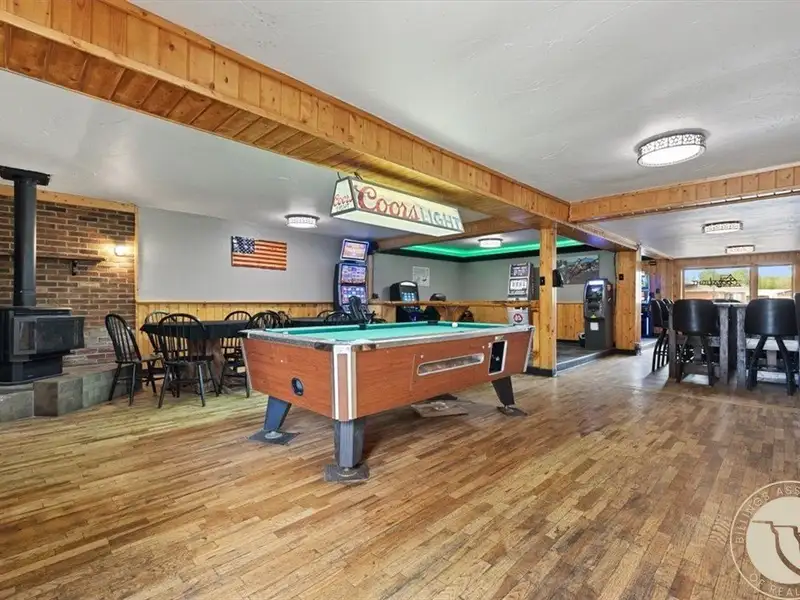 Renovated Saloon with Licenses Near Red Lodge and Beartooth Highway, Includes Living Space