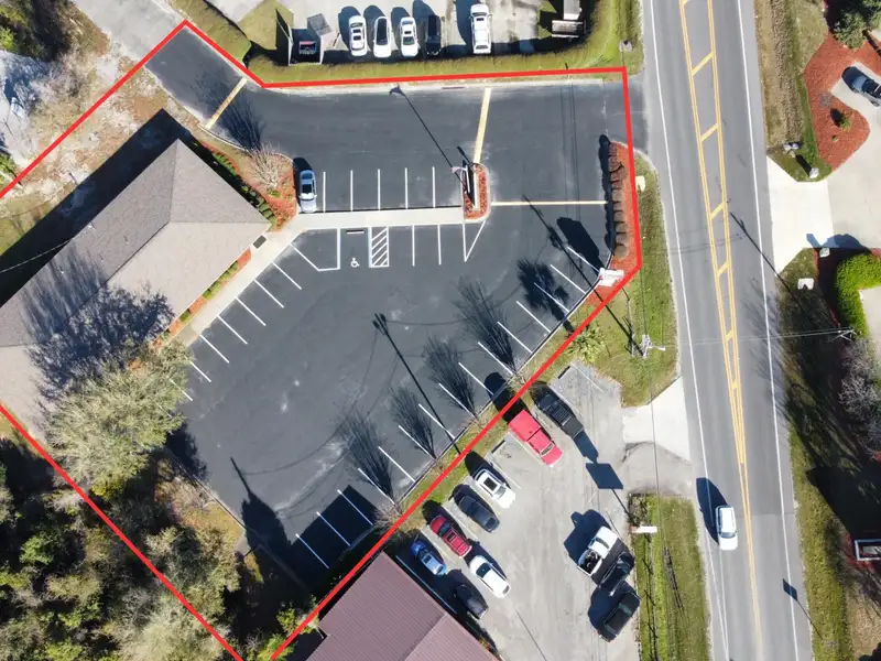 Commercial Office Building for Lease in Central Panama City, Ideal for Charter School or Medical Use