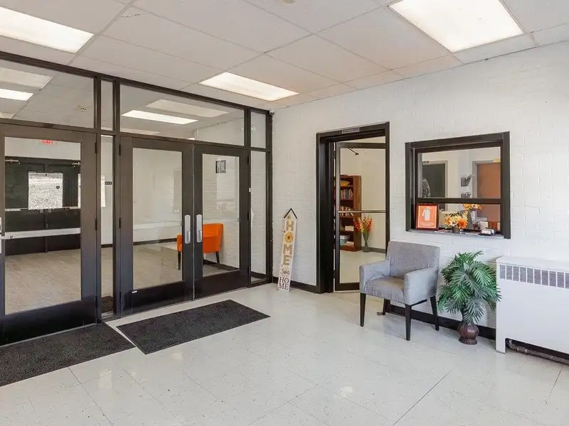 Expansive 44,962 Sf Property on 5 Acres in Historic Franklin - Versatile Development Opportunity