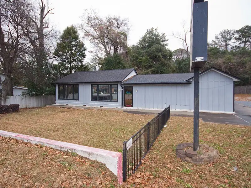 Midtown Commercial Property with Kitchenette, Restrooms, and Storage Building
