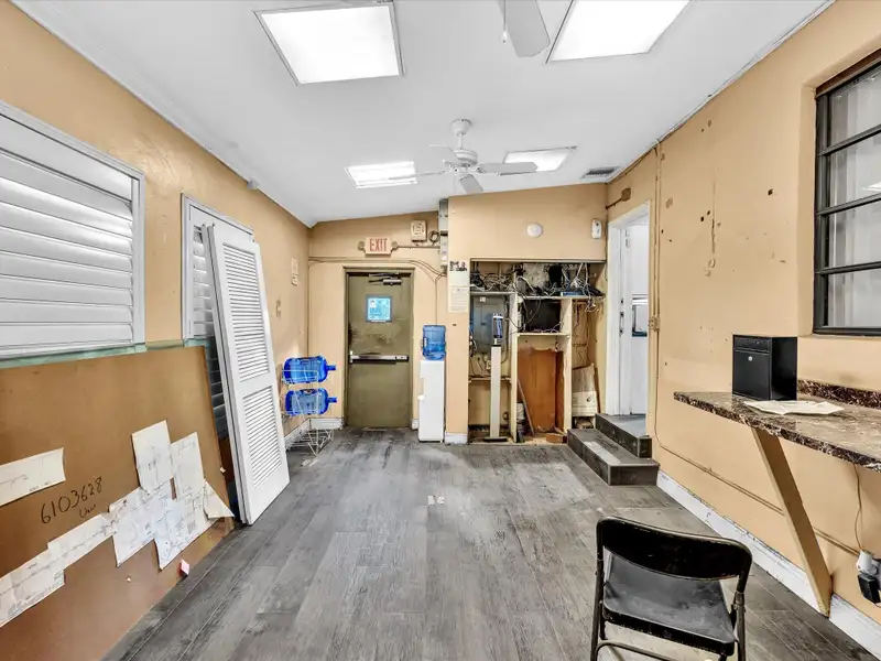 Commercial Property with Office Space and Residential Unit in Industrial Area