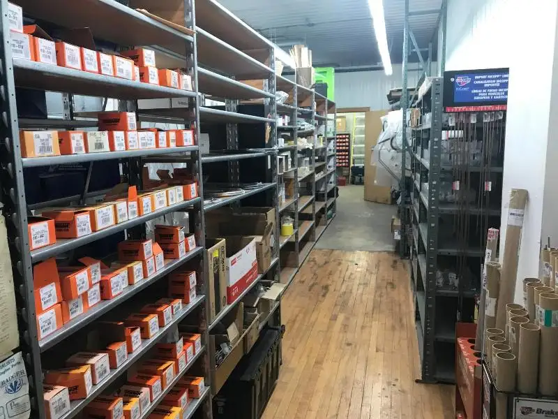 Prime Auto Parts Store with Excellent Location on High Traffic State Hwy 13 and 182