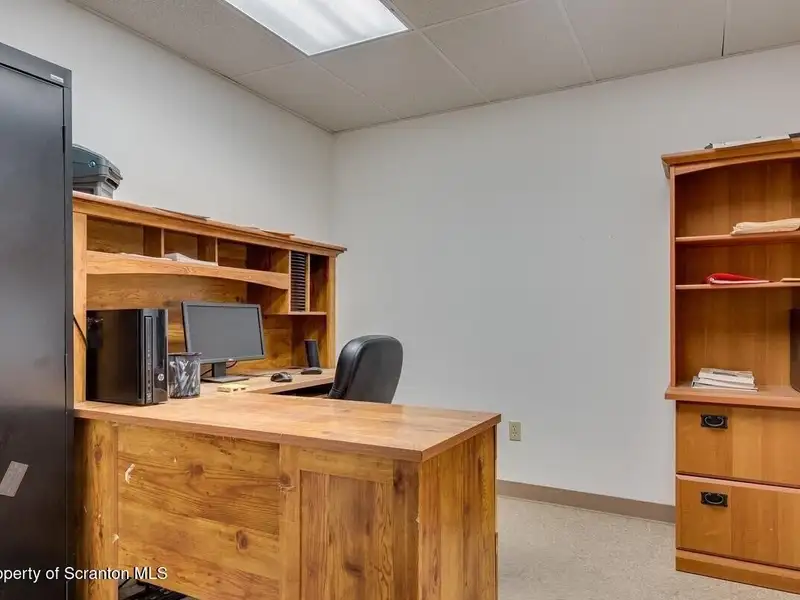 Warehouse Building with 10,000 Sq Ft Space on Purdytown Turnpike