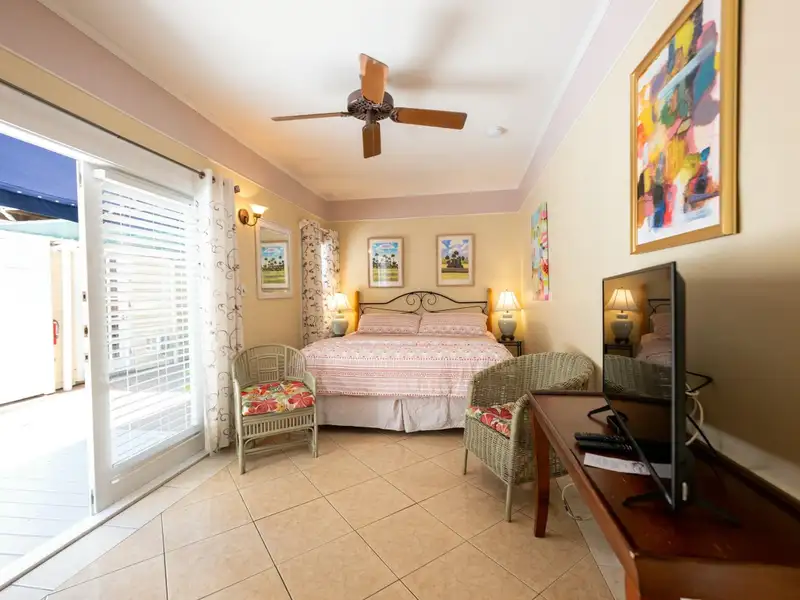Boutique Guesthouse in Historic Old Town Key West with 15 Deluxe Rooms
